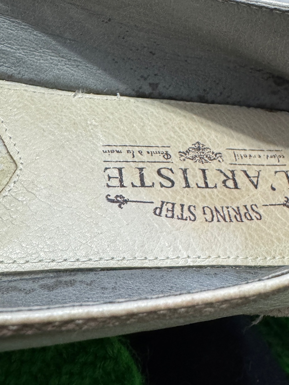 L'Artiste by Spring Step Dezi Leather Slip-on Shoes w/Decorative Flower 6.5/7 - Picture 14 of 14
